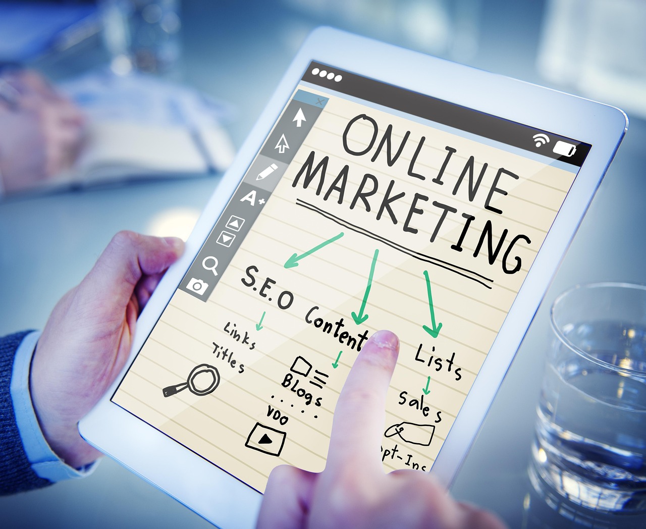Perbandingan strategi SEO dan SEM untuk digital marketing bisnis SEO vs SEM